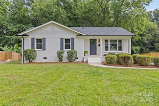 7219 Brynhurst Dr, Charlotte, NC 28210