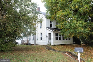 138 Davis Rd, New Park, PA 17352