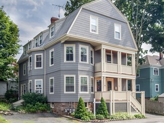 109 Haskell St Unit 2, Beverly, MA 01915