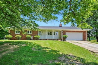 5350 Brook Rd NW, Lancaster, OH 43130