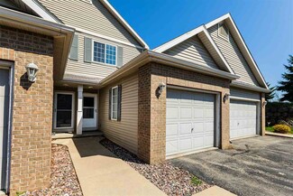1325 Glacier Hill Dr Unit 3, Madison, WI 53704