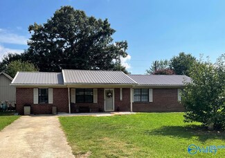 17182 Ferry Rd, Athens, AL 35611