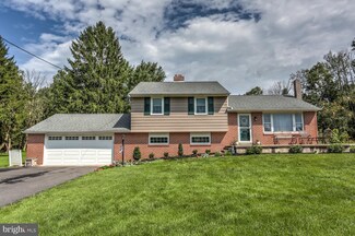 1541 Grace Rd, Pottstown, PA 19465