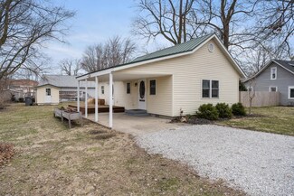 402 W Henry St, Syracuse, IN 46567