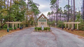 1171 2nd Ave, Milton, FL 32583