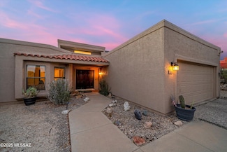 3731 N Round Rock Dr, Tucson, AZ 85750