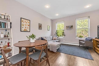 238 Clinton St Unit G, Brooklyn, NY 11201