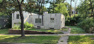 708 8th St, Hudson, WI 54016