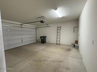 2893 N Rosewood Ave, Casa Grande, AZ 85122