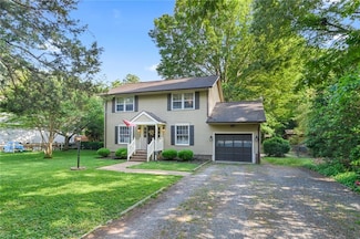 102 Dogwood Dr, Williamsburg, VA 23185