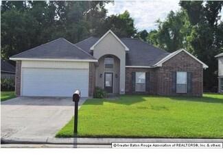 5241 Cicero Dr, Darrow, LA 70725