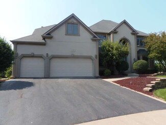 2419 Comstock Ct, Naperville, IL 60564