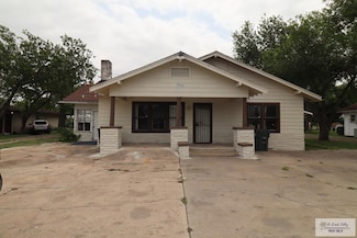 706 N 1st St, Harlingen, TX 78550