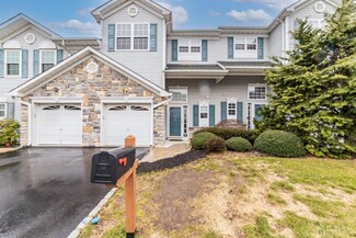 32 Hanna Ln, South Amboy, NJ 08879