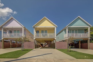 2305 67th St, Galveston, TX 77551