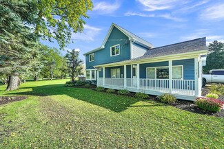 6514 S Oak Grove Rd, Harvard, IL 60033