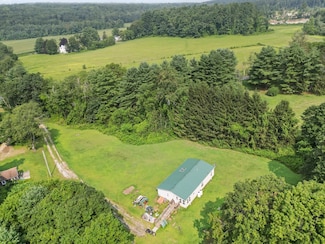 2170 Canaan Southfield Rd, Southfield, MA 01259