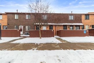 52 Surrey Hill Way, Rochester, NY 14623
