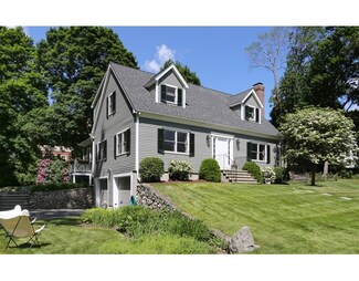 22 Stanton St, Wayland, MA 01778
