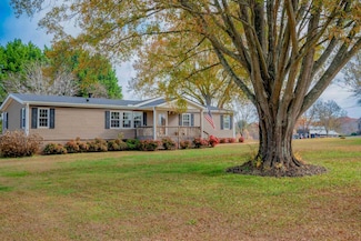 199 Rocky Creek Rd, Inman, SC 29349