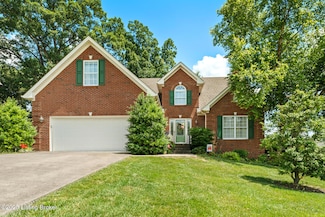 2018 Prestwick Dr, La Grange, KY 40031