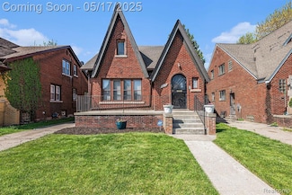 5279 Somerset Ave, Detroit, MI 48224