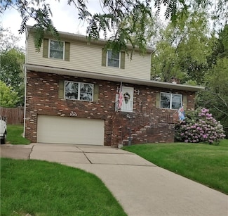 100 Forest Dr, Natrona Heights, PA 15065