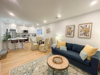 75 Thorndike St Unit 2, Cambridge, MA 02141