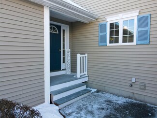 25 Overlook Cir, Hudson, NH 03051