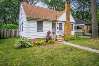 2541 Wickham Dr, Muskegon, MI 49441