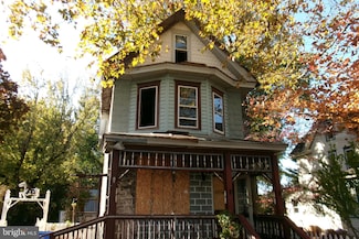 608 Delsea Dr, Westville, NJ 08093