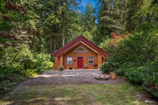 7052 Austin Pass Rd, Deming, WA 98244