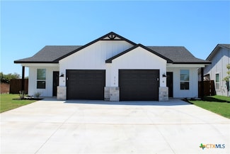 318 Dolphin Dr Unit A/B, Temple, TX 76501