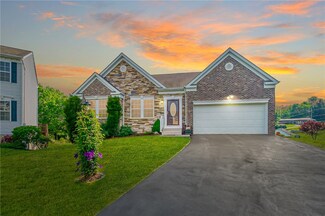 116 Oakwood Ln, Imperial, PA 15126