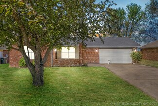 2926 S Main St, Sapulpa, OK 74066