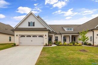 423 Raleigh Elm Dr SW, Huntsville, AL 35824