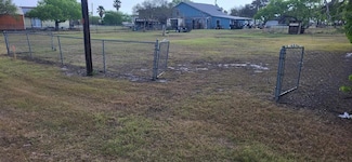 726 - 730 1st St, Bayside, TX 78340