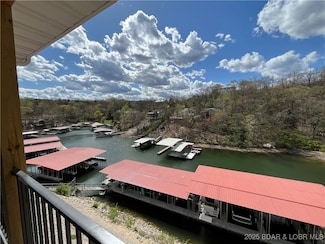 295 Highland Shores Unit 3E, Lake Ozark, MO 65049