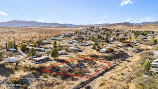 17450 E Meadow Ln, Mayer, AZ 86333