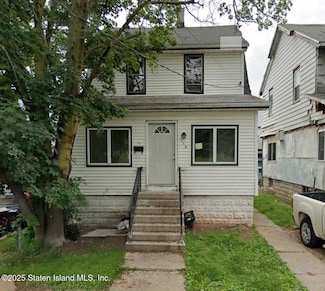 116 Wakefield Ave, Staten Island, NY 10314