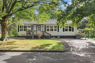 221 N Oneal St, Florence, AL 35630