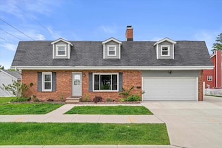 810 S Chestnut Ave, Green Bay, WI 54304