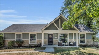 5501 NW Clubhouse Cove, Kansas City, MO 64152