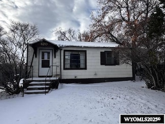 620 E Murray St, Rawlins, WY 82301