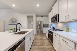 2432 Solaris Bend Dr, Katy, TX 77493