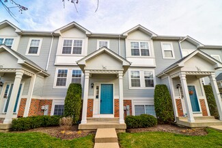 384 Holiday Ln Unit 374, Hainesville, IL 60073