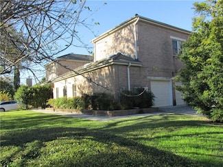 900 A W 18th St Dr Unit A, Austin, TX 78701