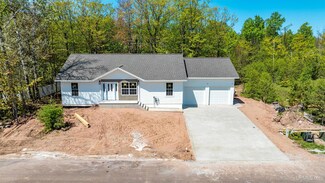 1922 Sherwood Dr, Houghton, MI 49931
