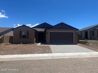 379 Malachite Dr, Clarkdale, AZ 86324