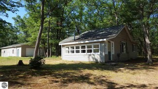 2805 Ila Dr, National City, MI 48748